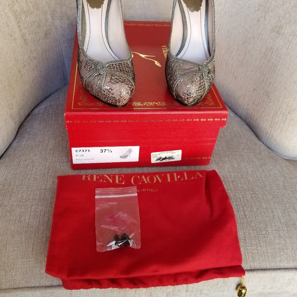 NIB Rene Caovilla Embellished Mesh Pumps - Picture 7 of 8